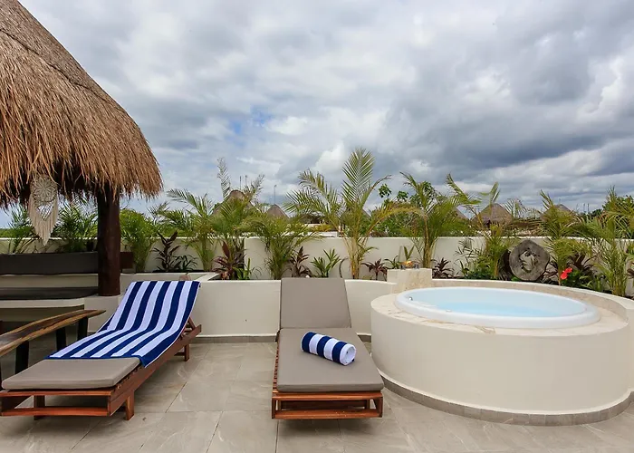 Penthouse Private Rooftop Terrace With Jacuzzi *