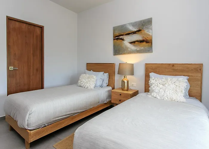 Apartamento Penthouse Private Rooftop Terrace With Jacuzzi *