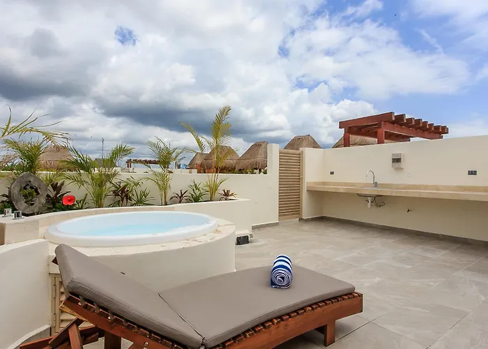 Penthouse Private Rooftop Terrace With Jacuzzi Apartamento
